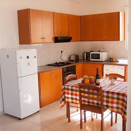 Guest house Kyriakos Court Paphos